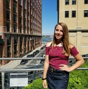 Meet your Posher, Bradee